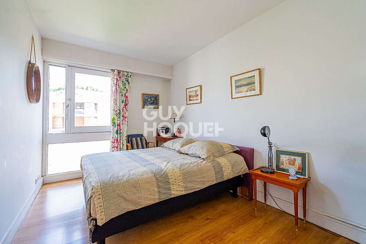 Appartement à PARIS-12E