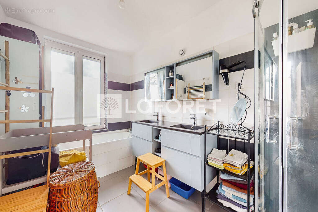 Maison à FONTENAY-SOUS-BOIS