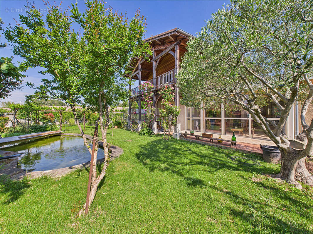 Maison à LIVRON-SUR-DROME