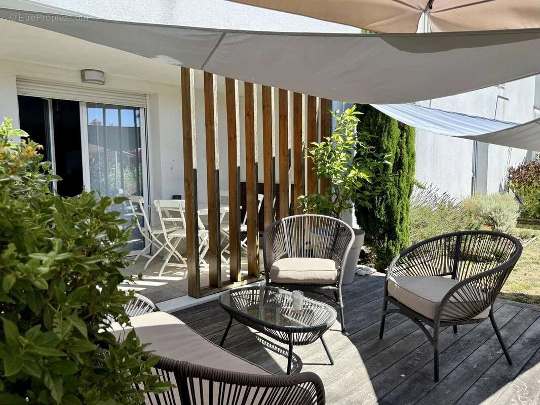 Appartement T3, 58 m2, terrasse, jardin-Eysines limite le Haillan - photo 3