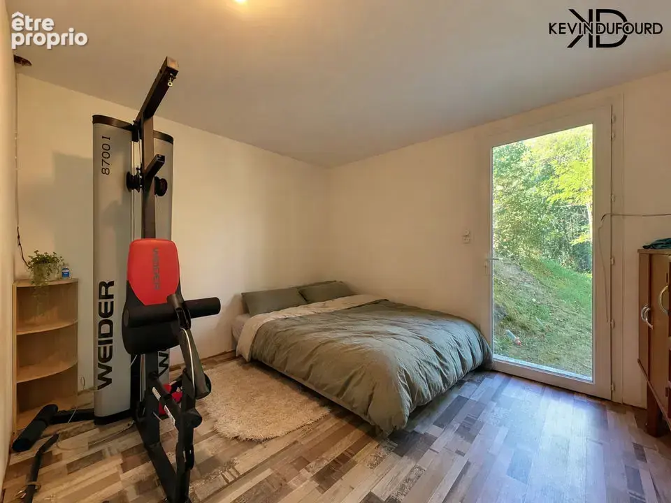 Maison de 135 m² sur un terrain de 6950m² à JOYEUSE - photo 13