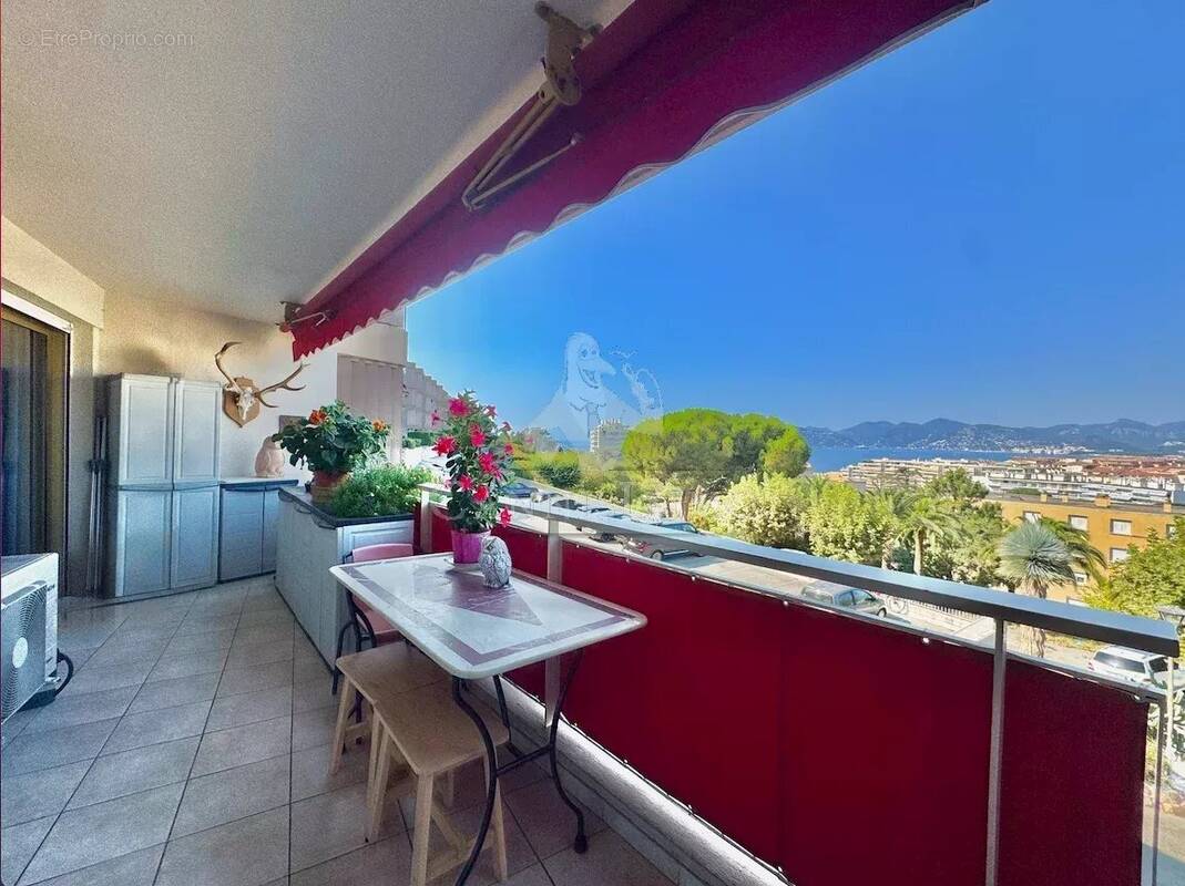 Appartement à CANNES
