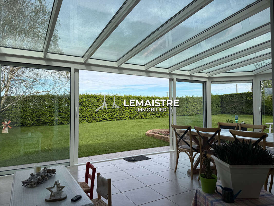 Maison à vendre - ST JOUIN BRUNEVAL - 153 m² - 4 CHAMBRES - Jardin - Sous-sol - photo 2