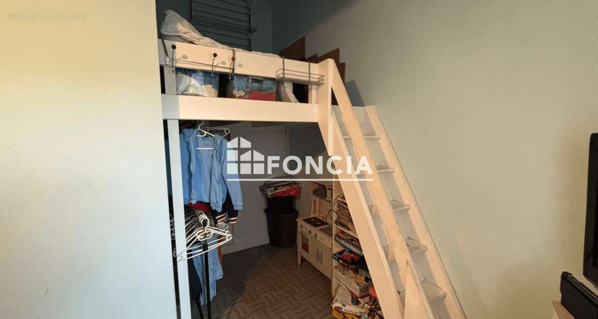 Appartement à VILLENEUVE-SAINT-GEORGES