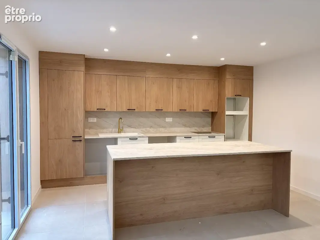 Appartement T4 rneuf avec terrasse - photo 5