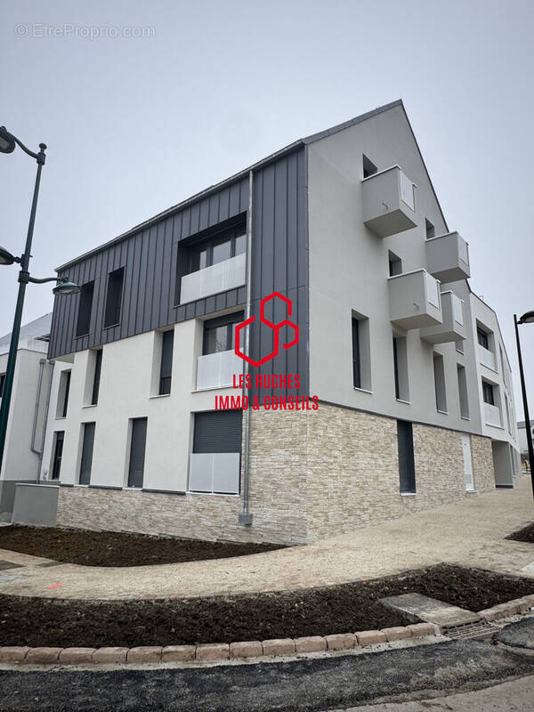 Appartement à MAGNY-LE-HONGRE