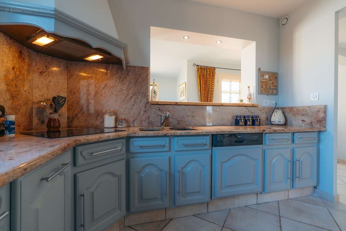 Maison à CAUNES-MINERVOIS