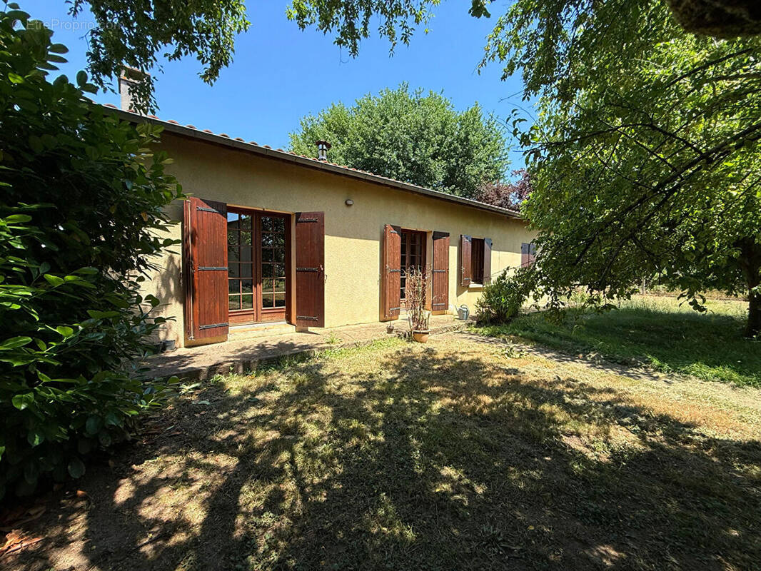 Maison à PRIGONRIEUX