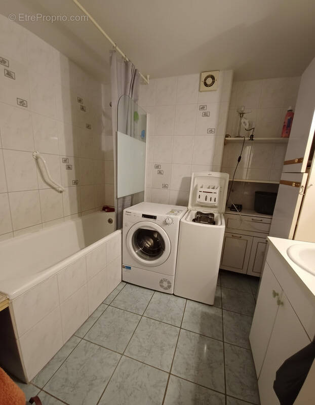 Appartement à MAURS