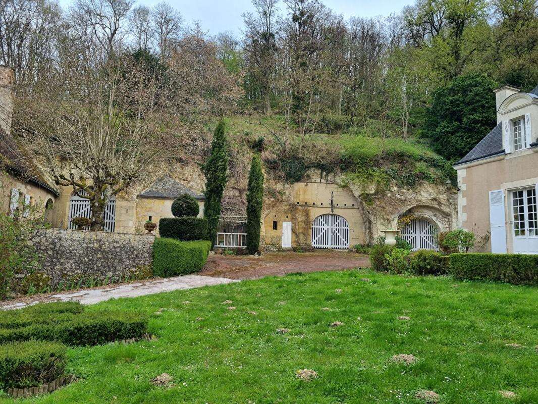 Maison à LA CHARTRE-SUR-LE-LOIR