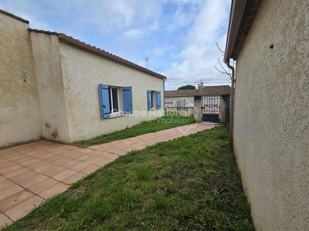 Maison à COMPS