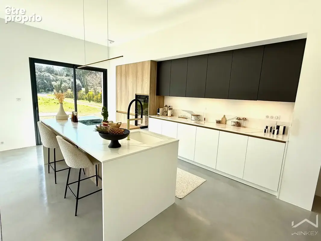 Nathalie SINARD vous présente cette Maison contemporaine de 2024   150 m2   Terrain de 1 903 m2 - photo 4