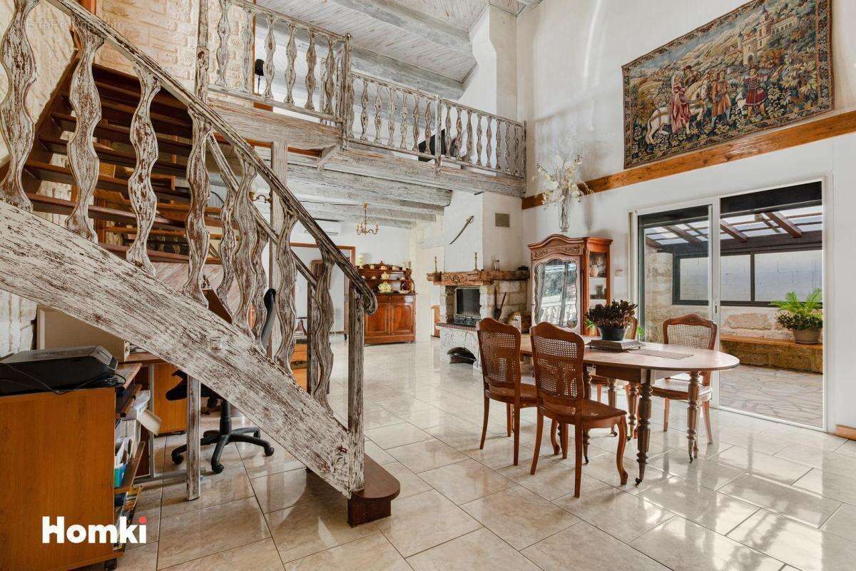 Maison à VILLEVEYRAC