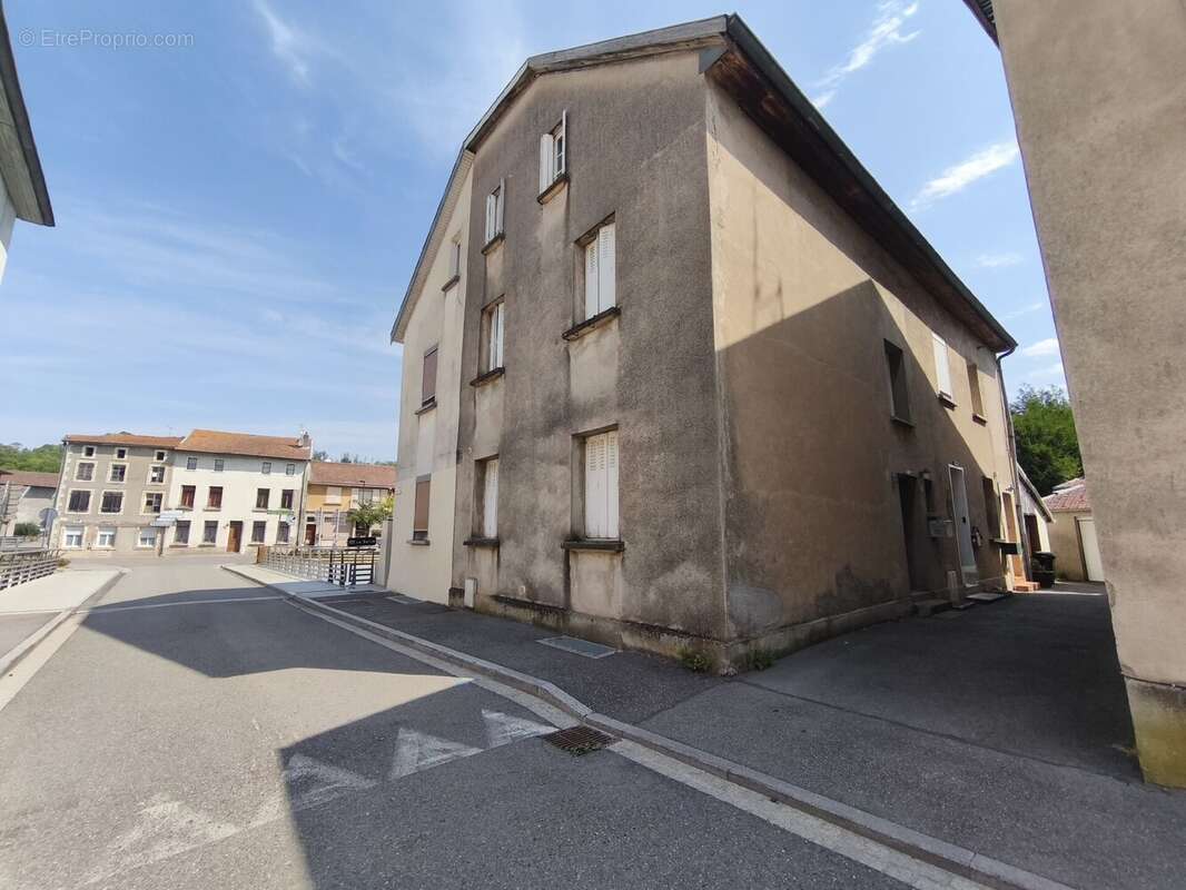 Maison 105 m² à Vic-Sur-Seille  - photo 5
