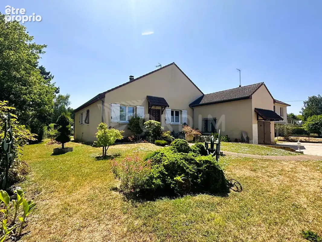 Maison à JOIGNY