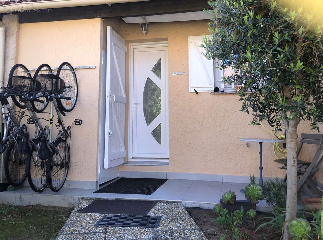 Maison à SIX-FOURS-LES-PLAGES