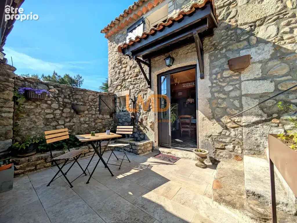 Maison en pierre 7 pièces 150m2, piscine, jardin - photo 9