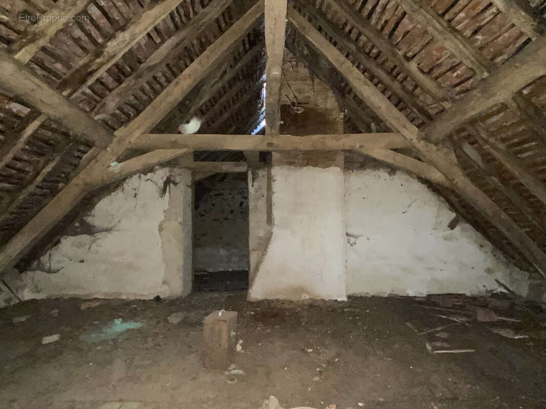 Maison à LUBERSAC