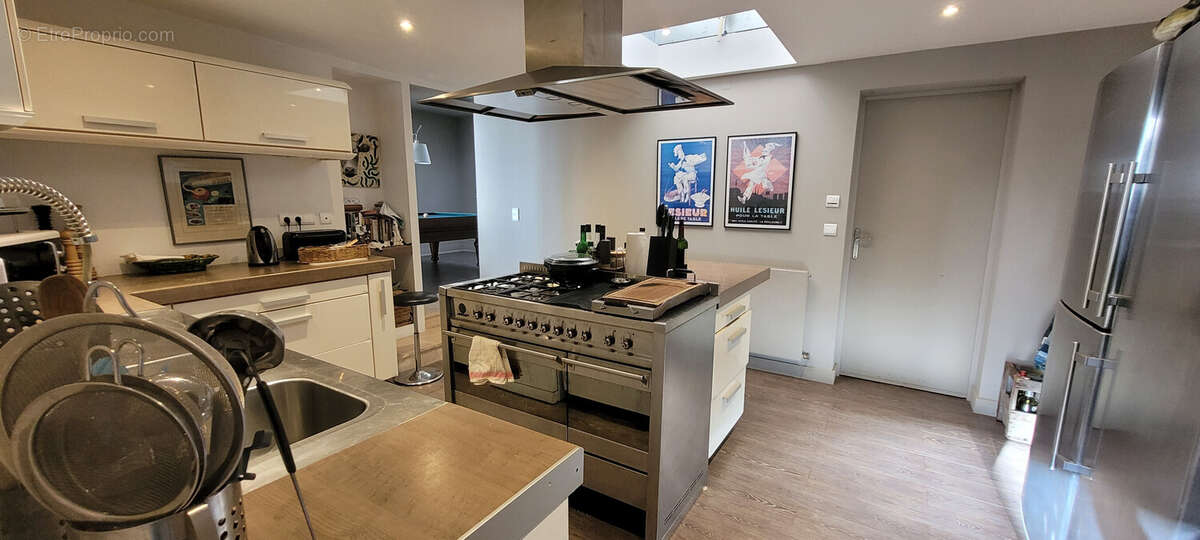 Maison 255 m² à La Foret-Fouesnant  - photo 9