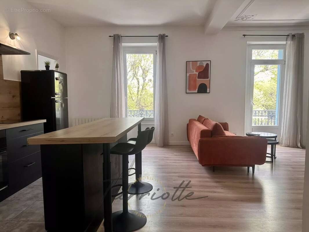 Appartement à LE TEIL