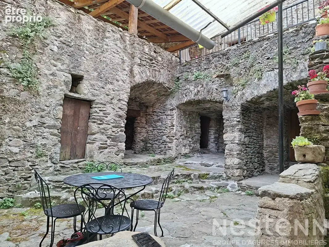Maison en pierre rénovée de 124 m2 avec 7 678 m² de terrain - Havre de paix en Cévennes - photo 9