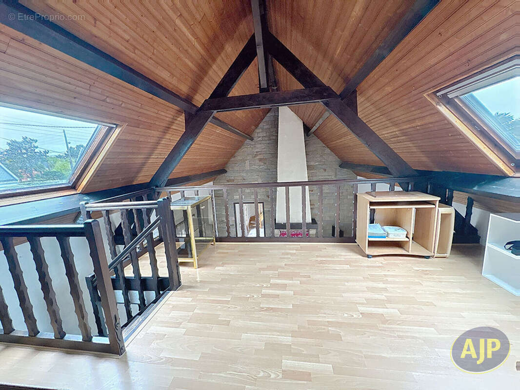 Maison à LE POULIGUEN