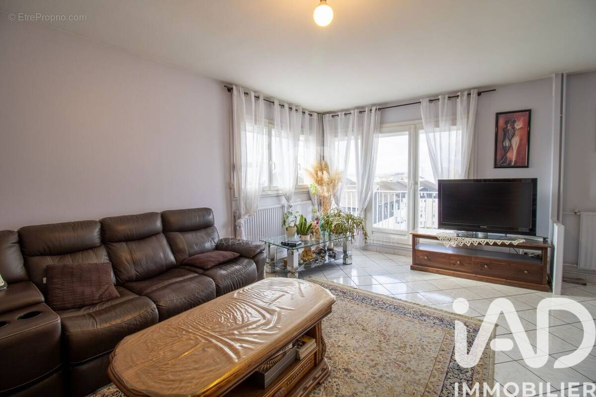 Photo 1 - Appartement à COMPIEGNE