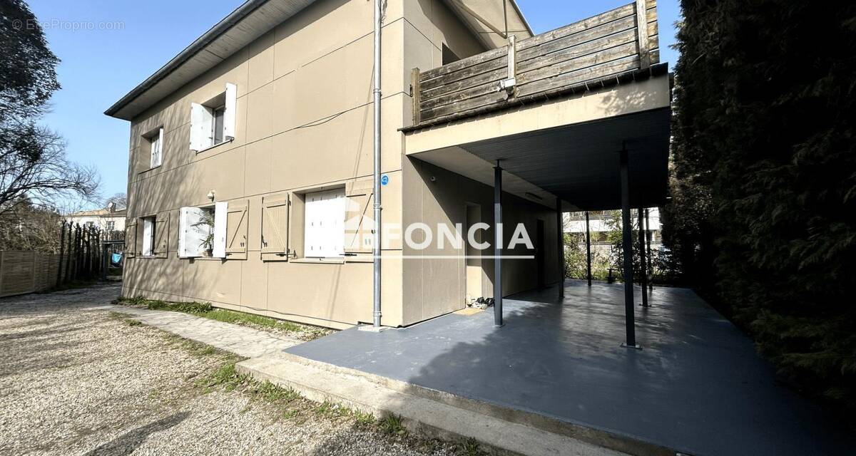 Appartement à BEGLES