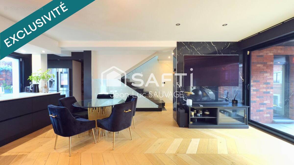 Photo 1 - Maison à CROIX