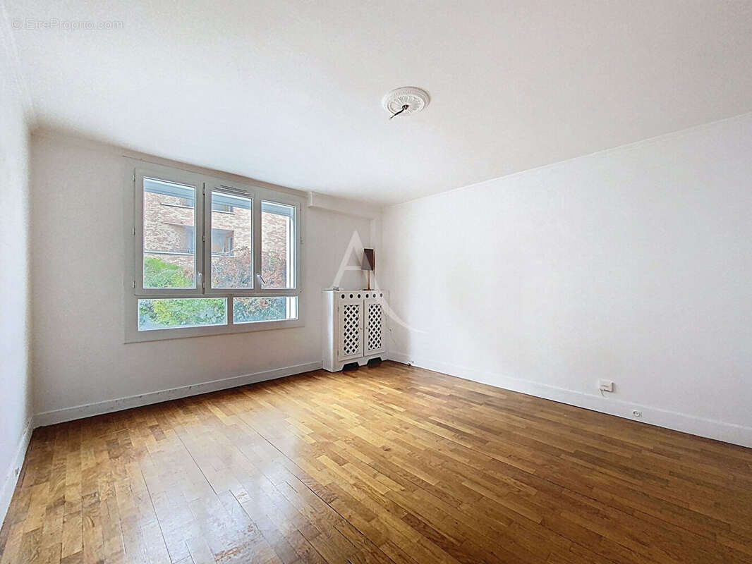 Appartement à RUEIL-MALMAISON