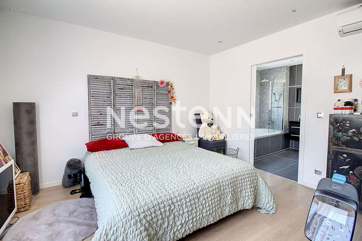 Maison à TRANS-EN-PROVENCE