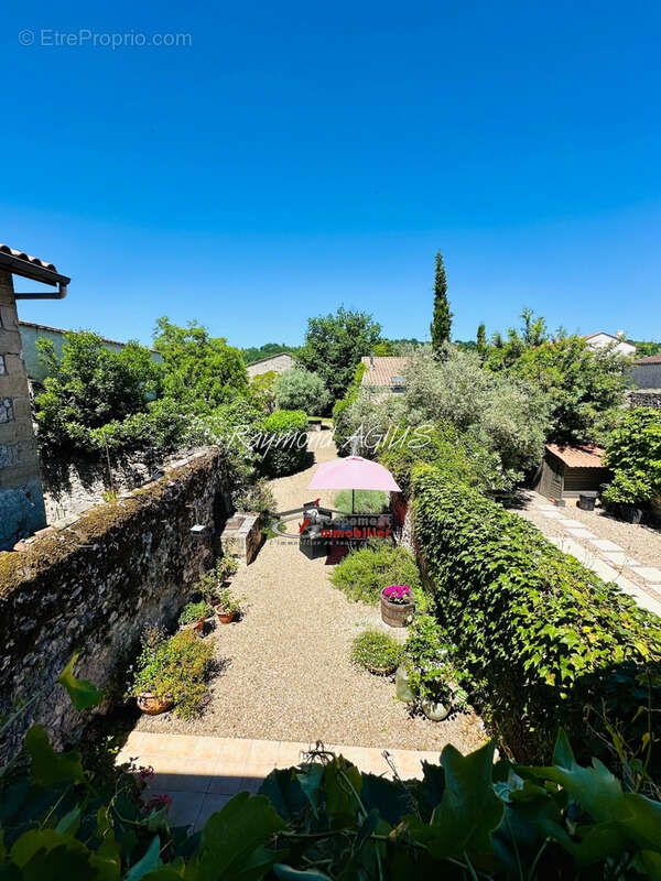 Maison à PORT-SAINTE-FOY-ET-PONCHAPT