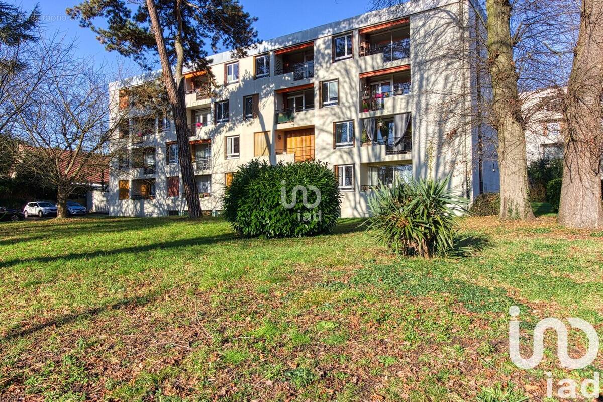 Photo 1 - Appartement à TAVERNY