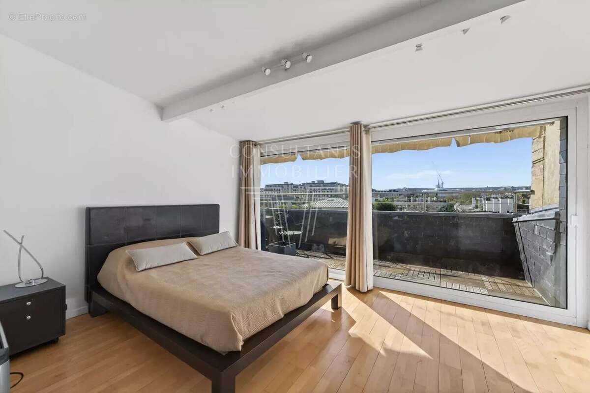 Appartement à BOULOGNE-BILLANCOURT