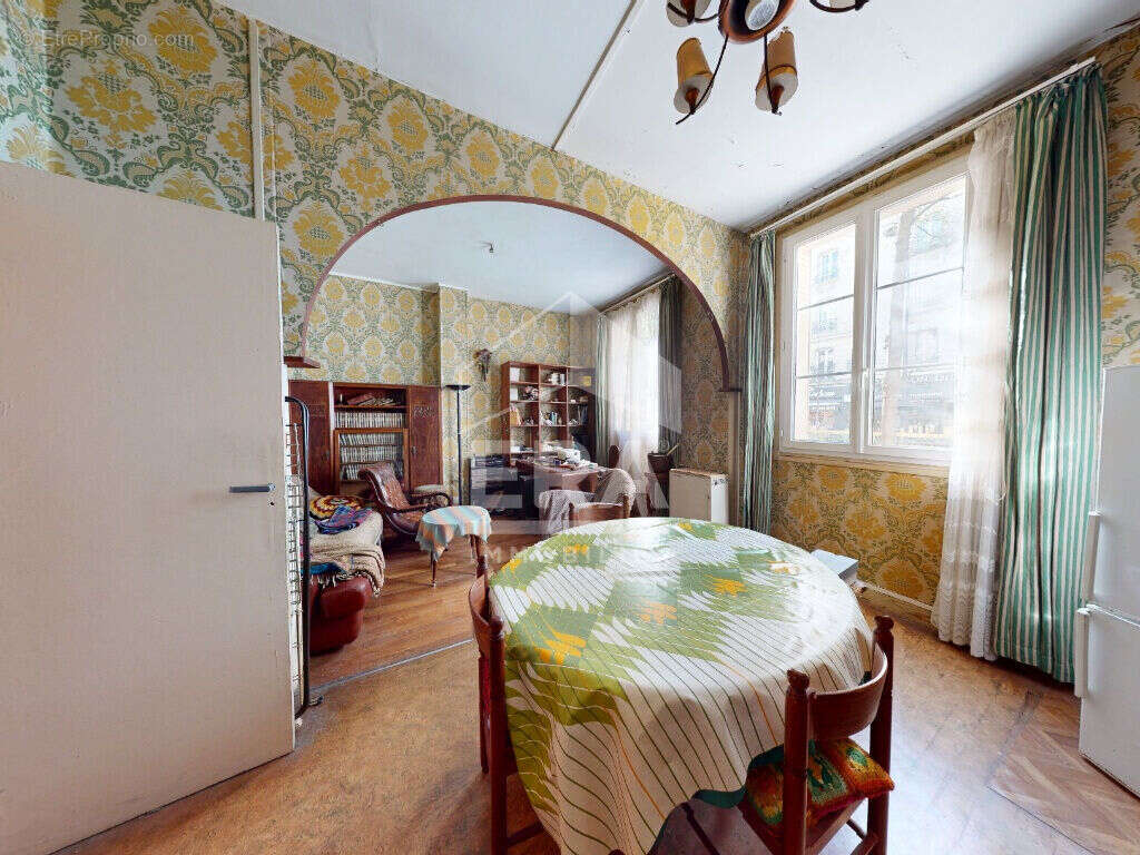 Appartement 3 pièces à rénover - Rue Saint Charles - photo 5
