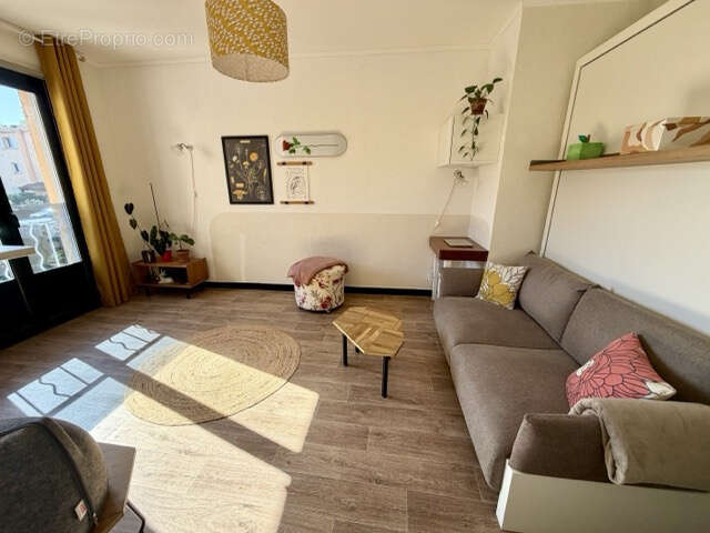 Appartement t1 renove a vendre sur aix les milles - photo 3