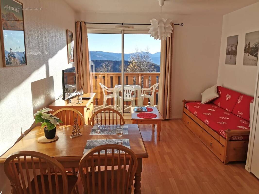 Appartement à FONT-ROMEU-ODEILLO-VIA