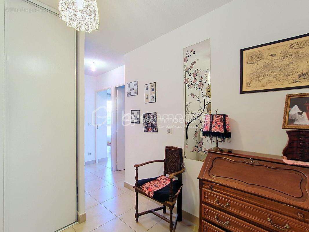 Appartement à LE CRES