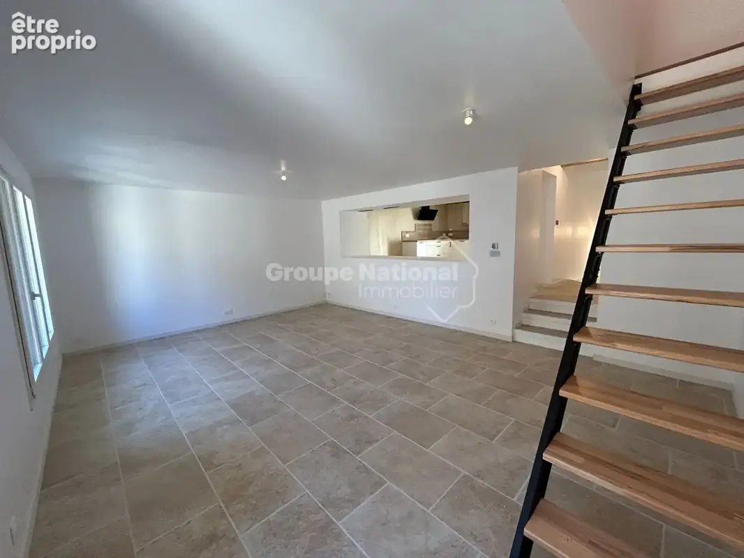 Maison de village rénovée d'environ 137 m² avec jardin, piscine et garage - châteauneuf-du-pape - photo 10