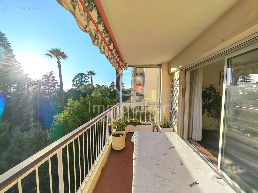 Appartement à CANNES