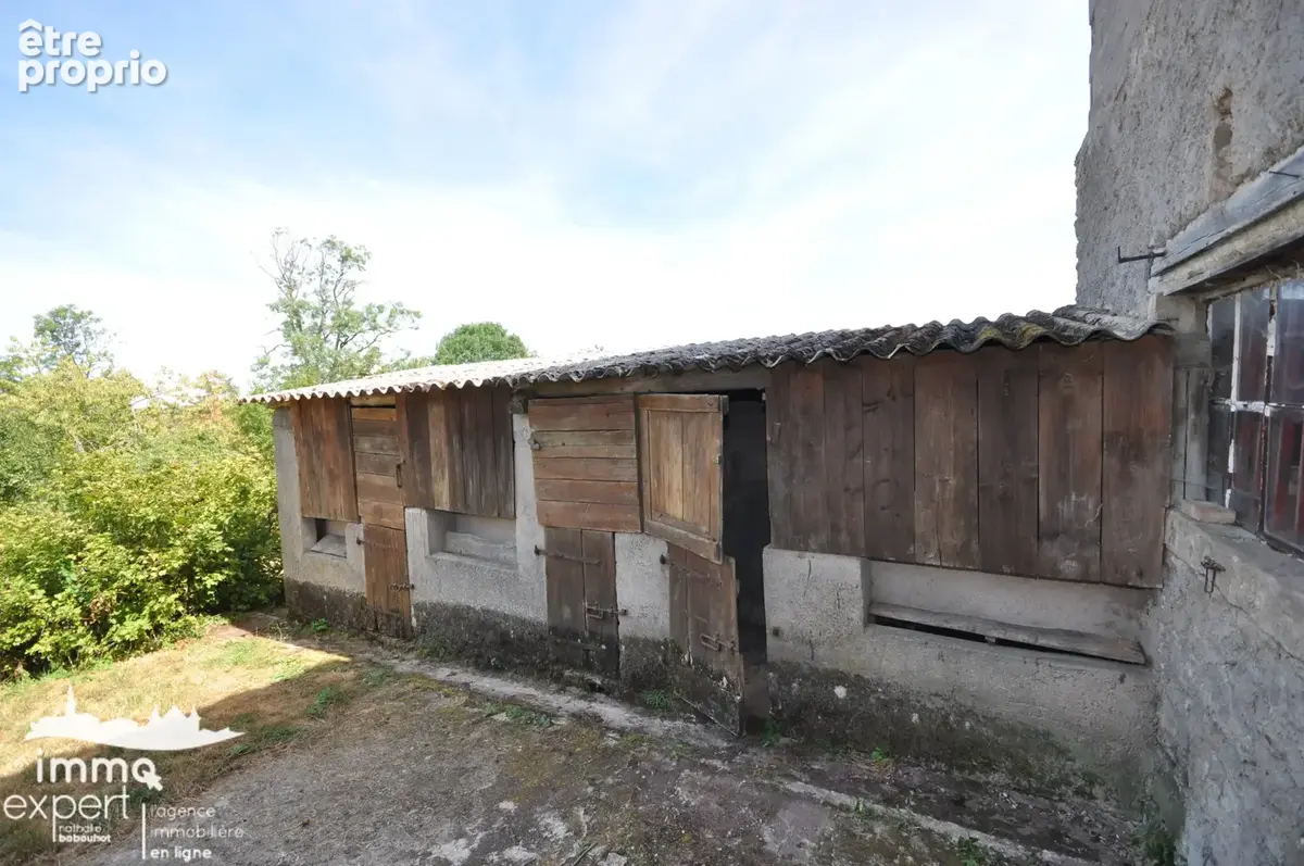 Ancienne maison de caractere et volumes d’exception au cœur d’un cadre verdoyant - photo 18