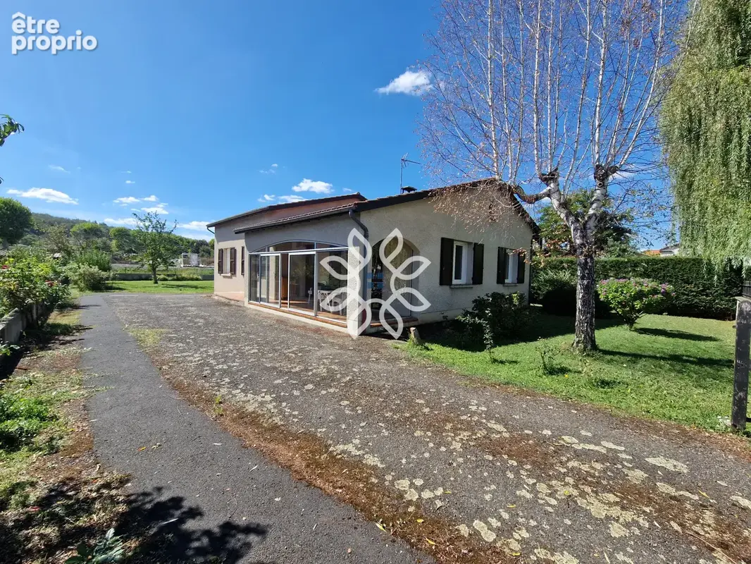 Brioude — Maison de plain-pied 100 m2 avec accès pour Personne à Mobilité Réduite - photo 2