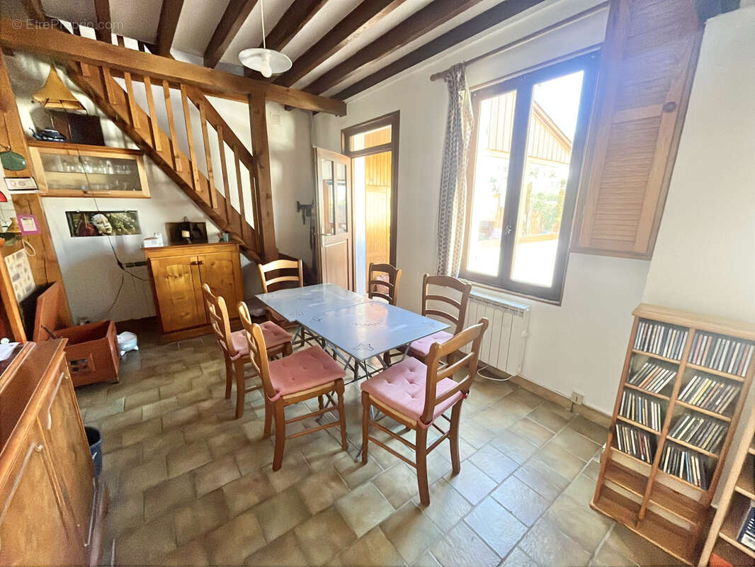 Maison à LIANCOURT