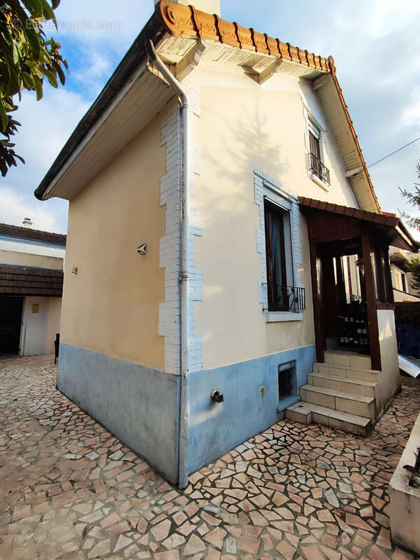 Maison à DRANCY