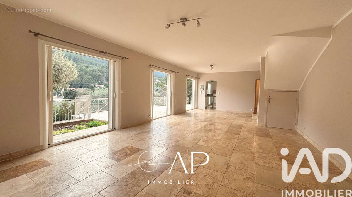 Photo 4 - Maison à LA VALETTE-DU-VAR