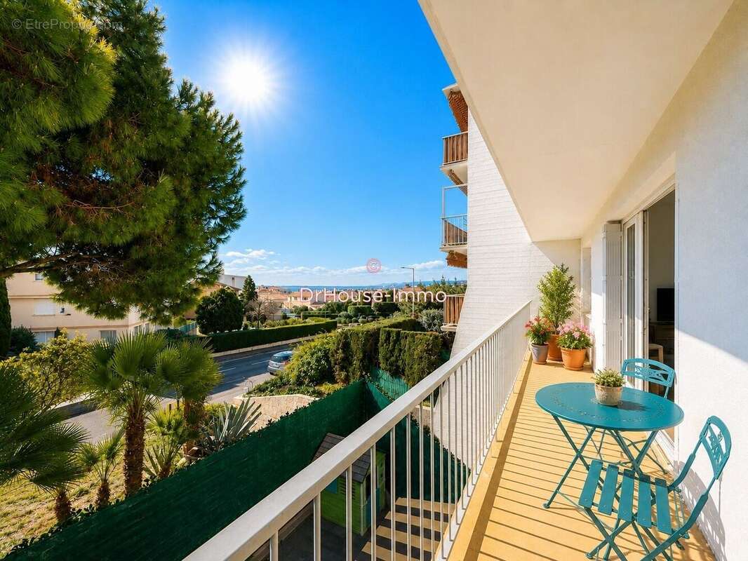 Appartement 75 m² à Cagnes-Sur-Mer  - photo 20