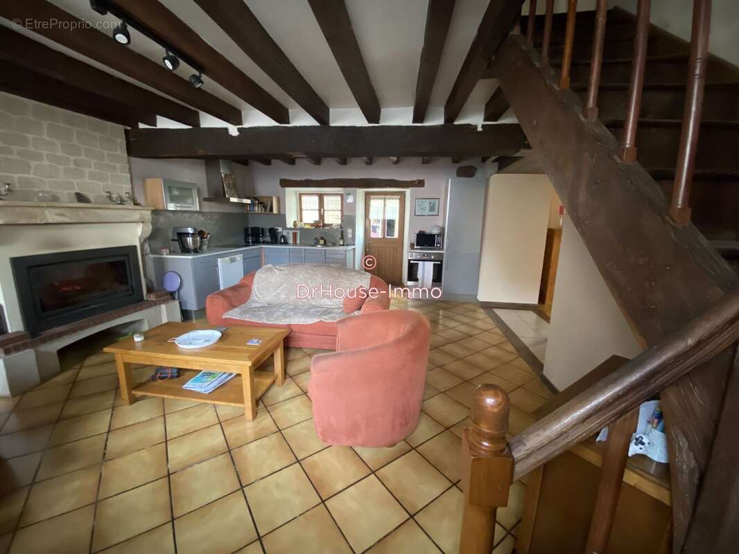Maison à CHAILLAC