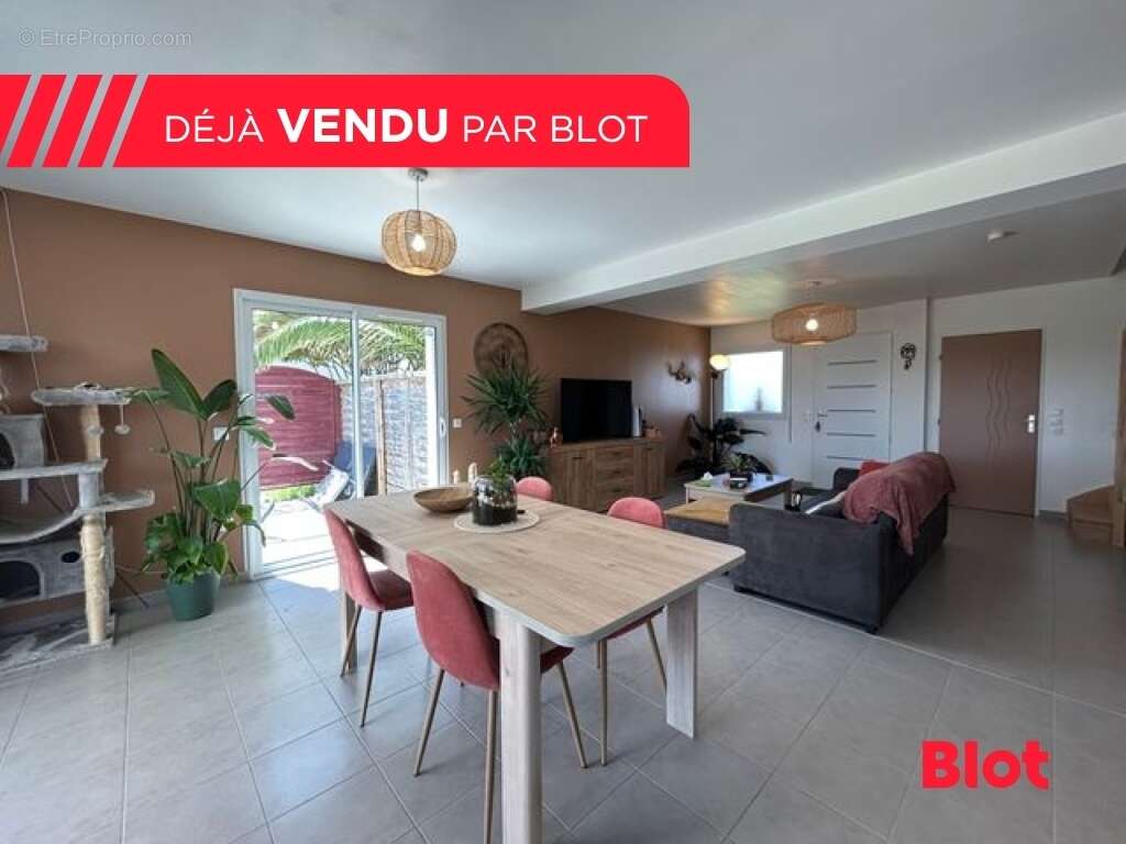 Maison à SAINT-GUINOUX