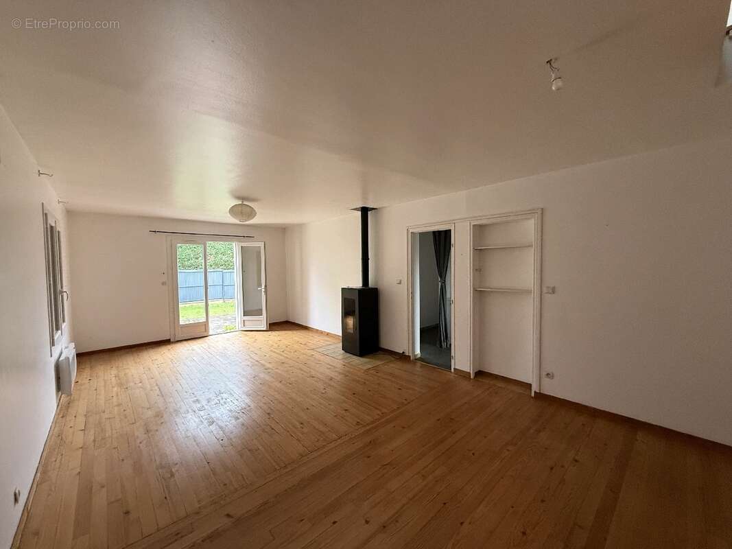 Maison à SAINT-GEORGES-DE-DIDONNE