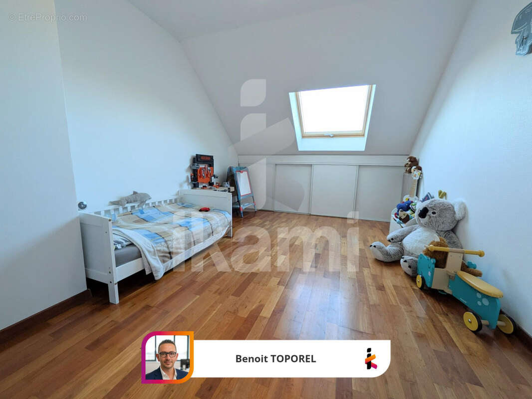 Appartement à POISY